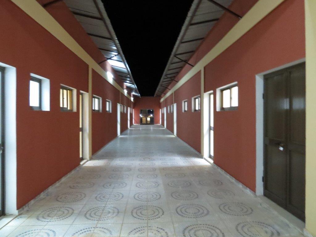 escuela kicunzo pasillo